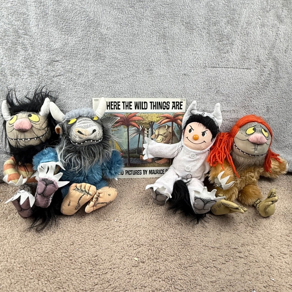 Where the Wild Things Are Plush Lot of 4 & Book Vintage 1980 Caldecott Nursery